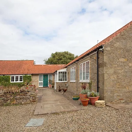 Foxholm Bed & Breakfast 4*