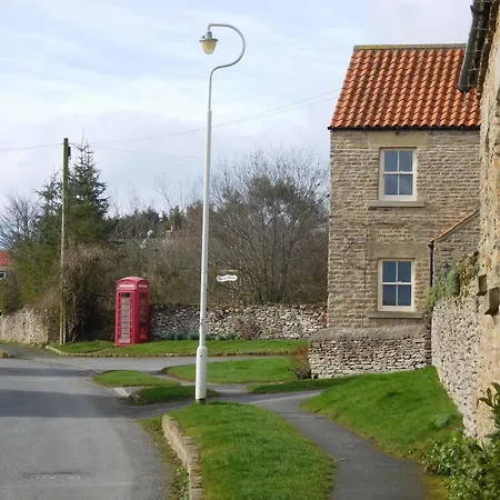 Foxholm Bed & Breakfast 4*